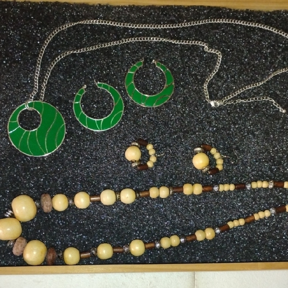 Necklace And Earrings Sets